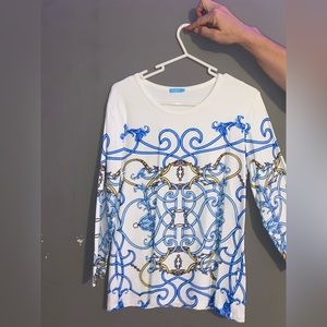 J. Mclaughlin top, in perfect condition.